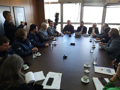 Hospital Montenegro é tema de reunião com vice-governador