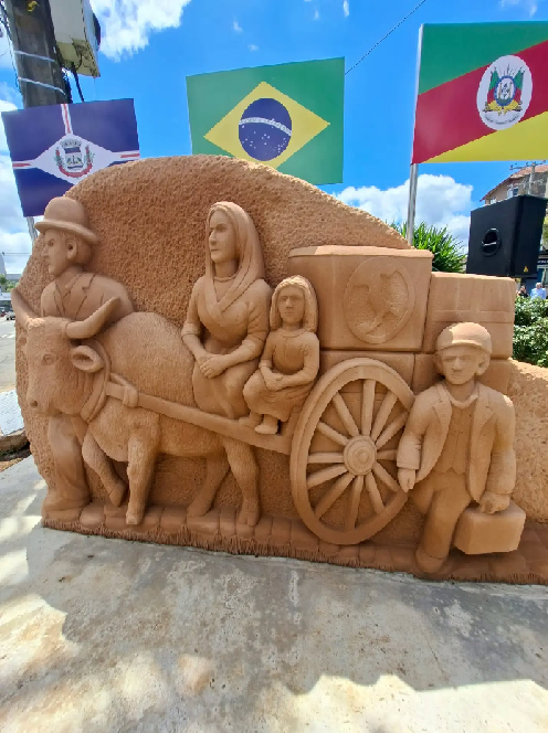 Imigração italiana é homenageada com monumento